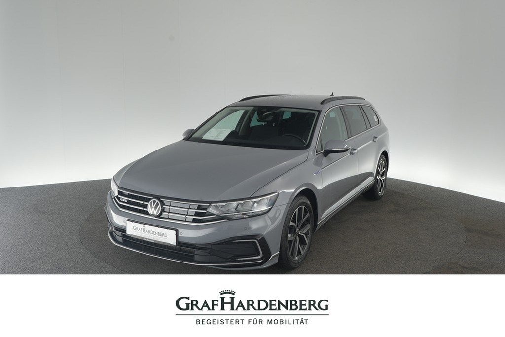 Volkswagen Passat Variant GTE DSG AHK Navi ACC
