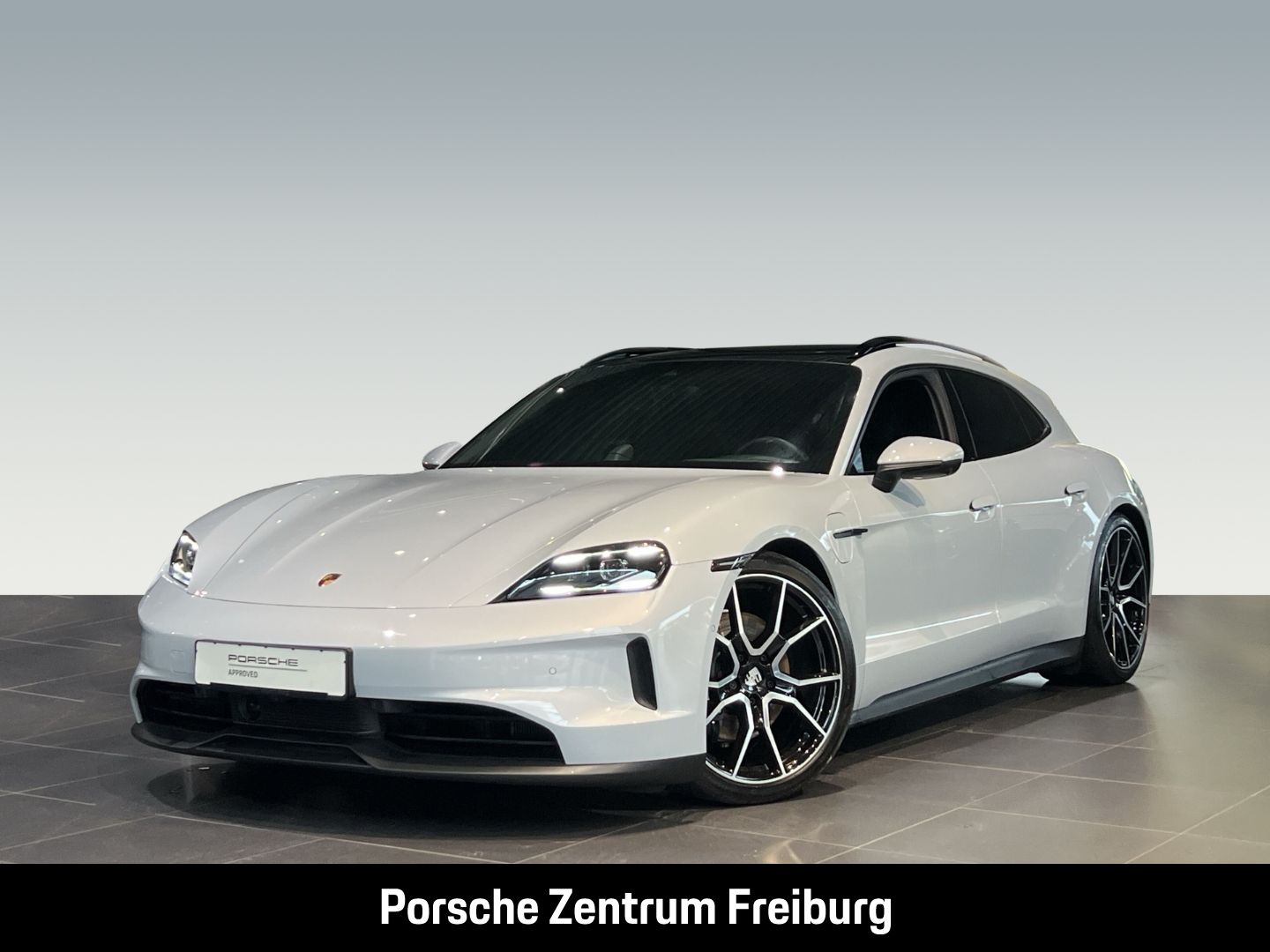 Porsche Taycan Sport Turismo Surround-View BOSE 21-Zoll