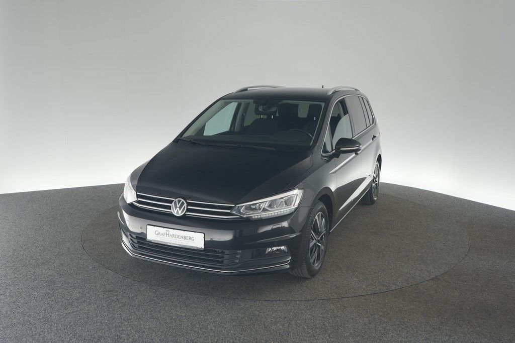 Volkswagen Touran 2.0 TDI DSG Highline ACC Navi AHK