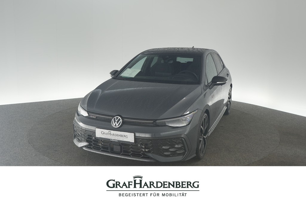 Volkswagen Golf VIII GTI DSG IQ.LIGHT ACC Pano