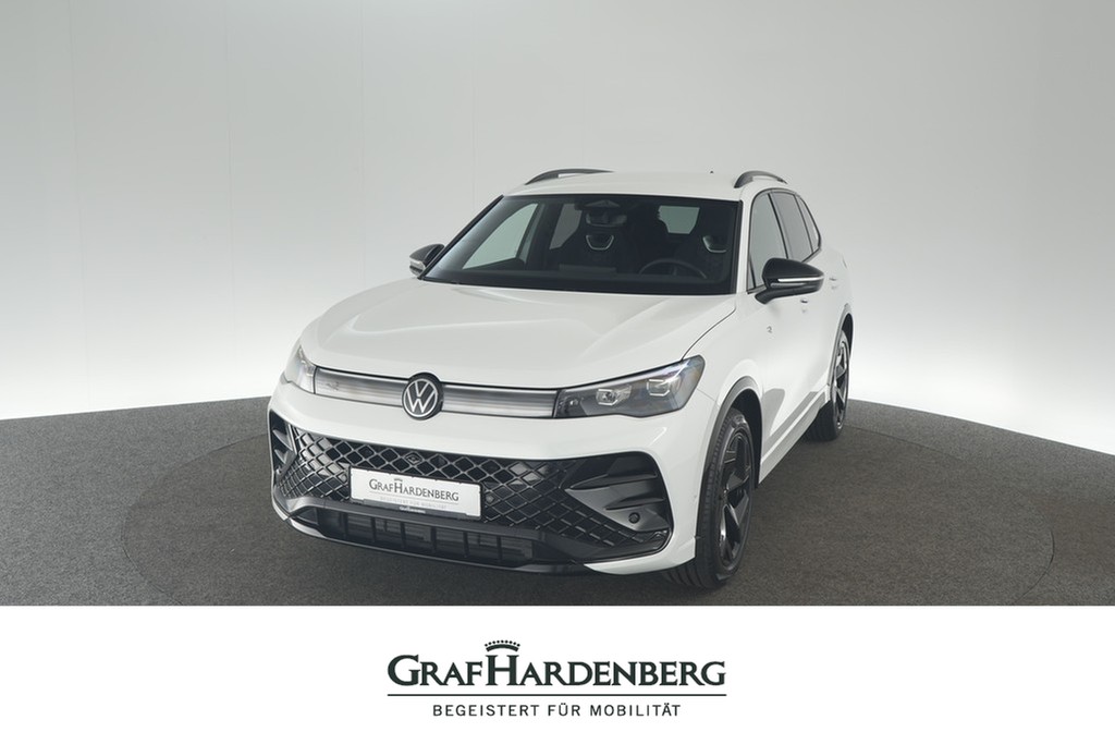 Volkswagen Tiguan 1.5 eTSI DSG R-Line ACC Navi 360° Kamera