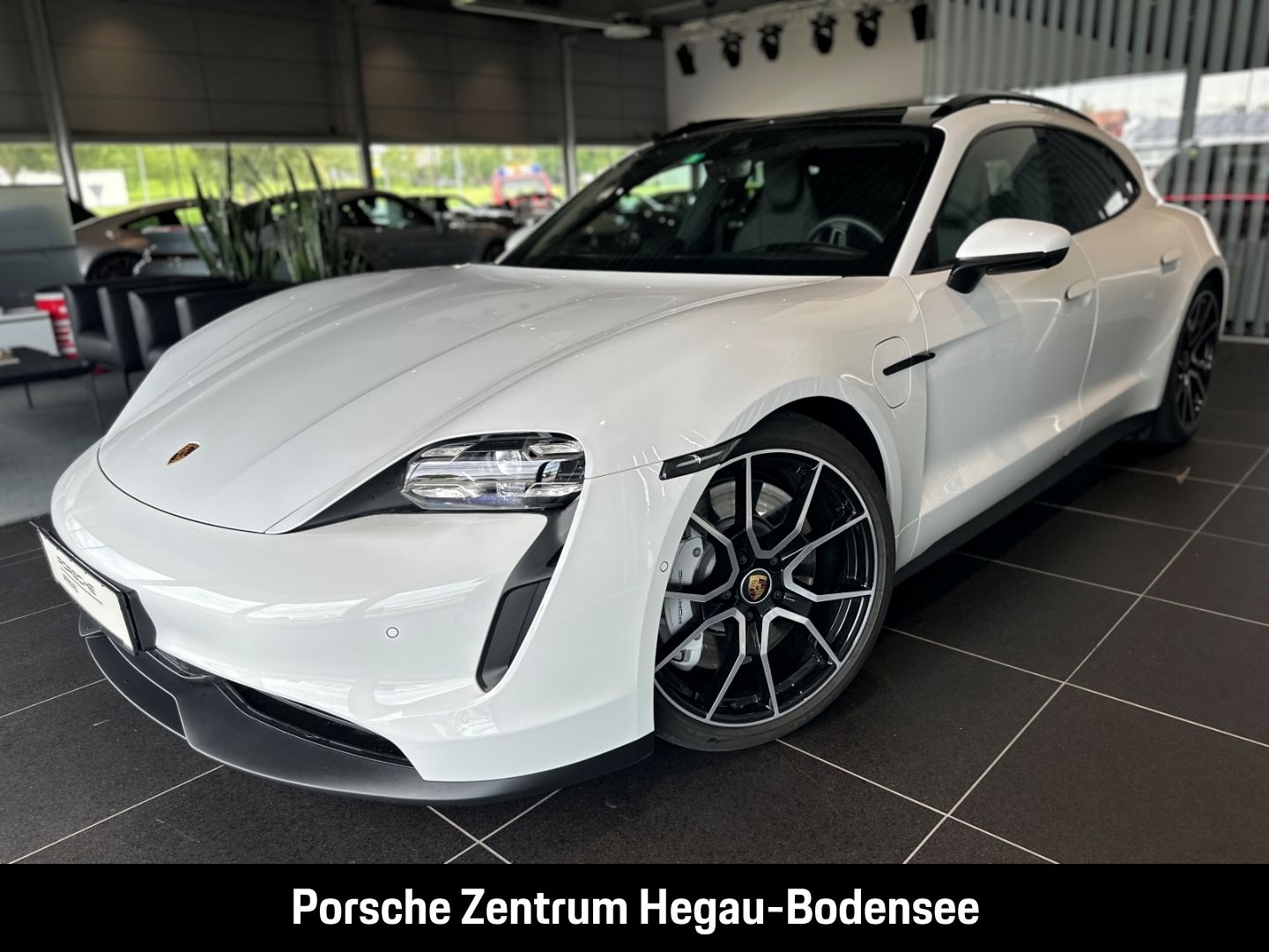 Porsche Taycan Sport Turismo/PSCB/PASM/PDLS+/Performance