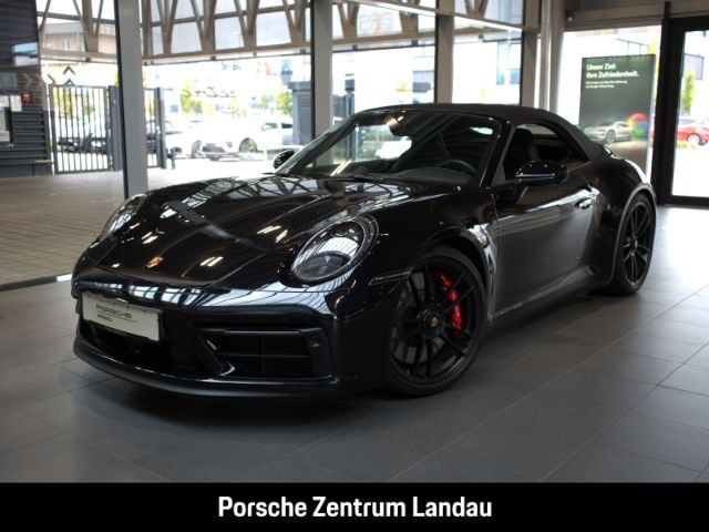 Porsche 992 (911) Carrera 4 GTS Cabriolet