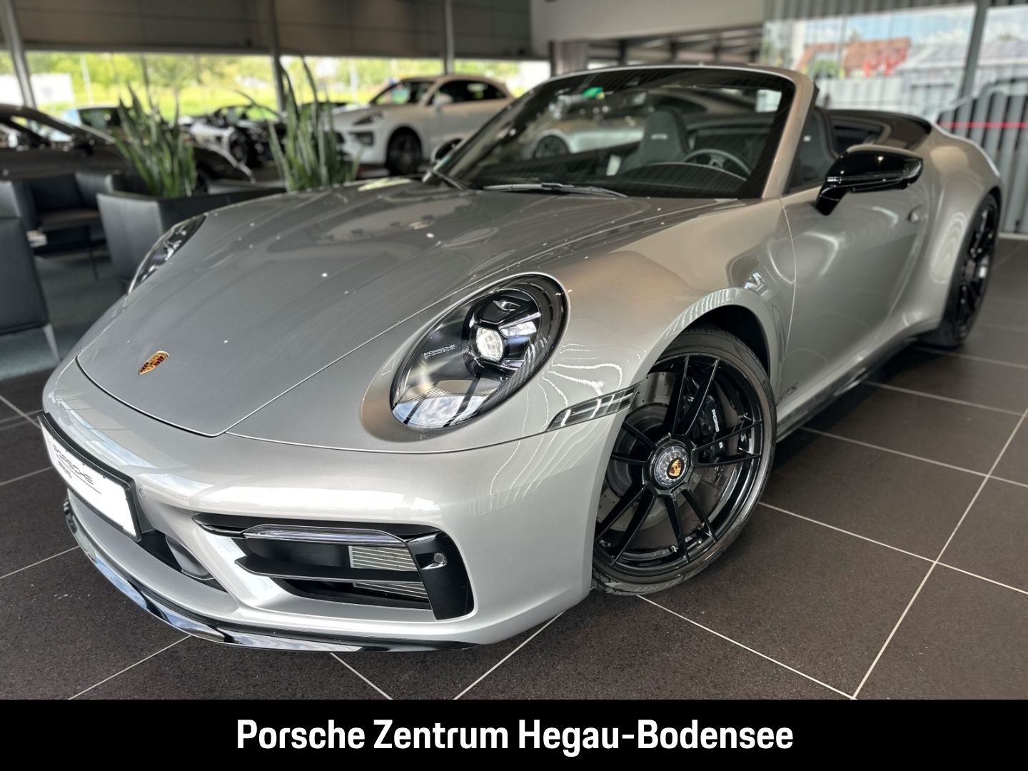 Porsche 992 (911) Carrera 4 GTS Cabriolet/Carbon/BOSE/Li