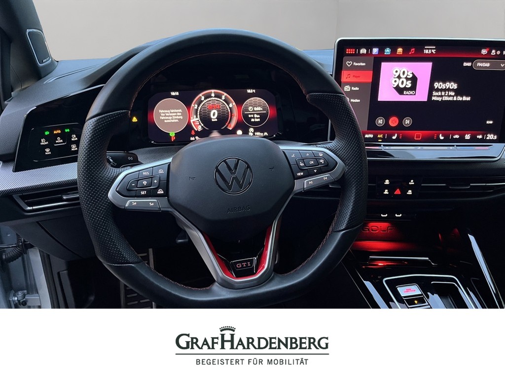 Volkswagen Golf VIII GTI 2.0 TSI DSG Matrix ACC Kamera Navi