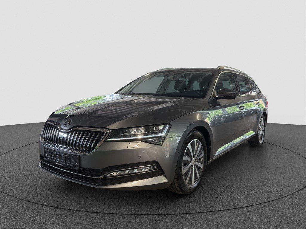 Skoda Superb 2,0 TDI 110 kW DSG Style