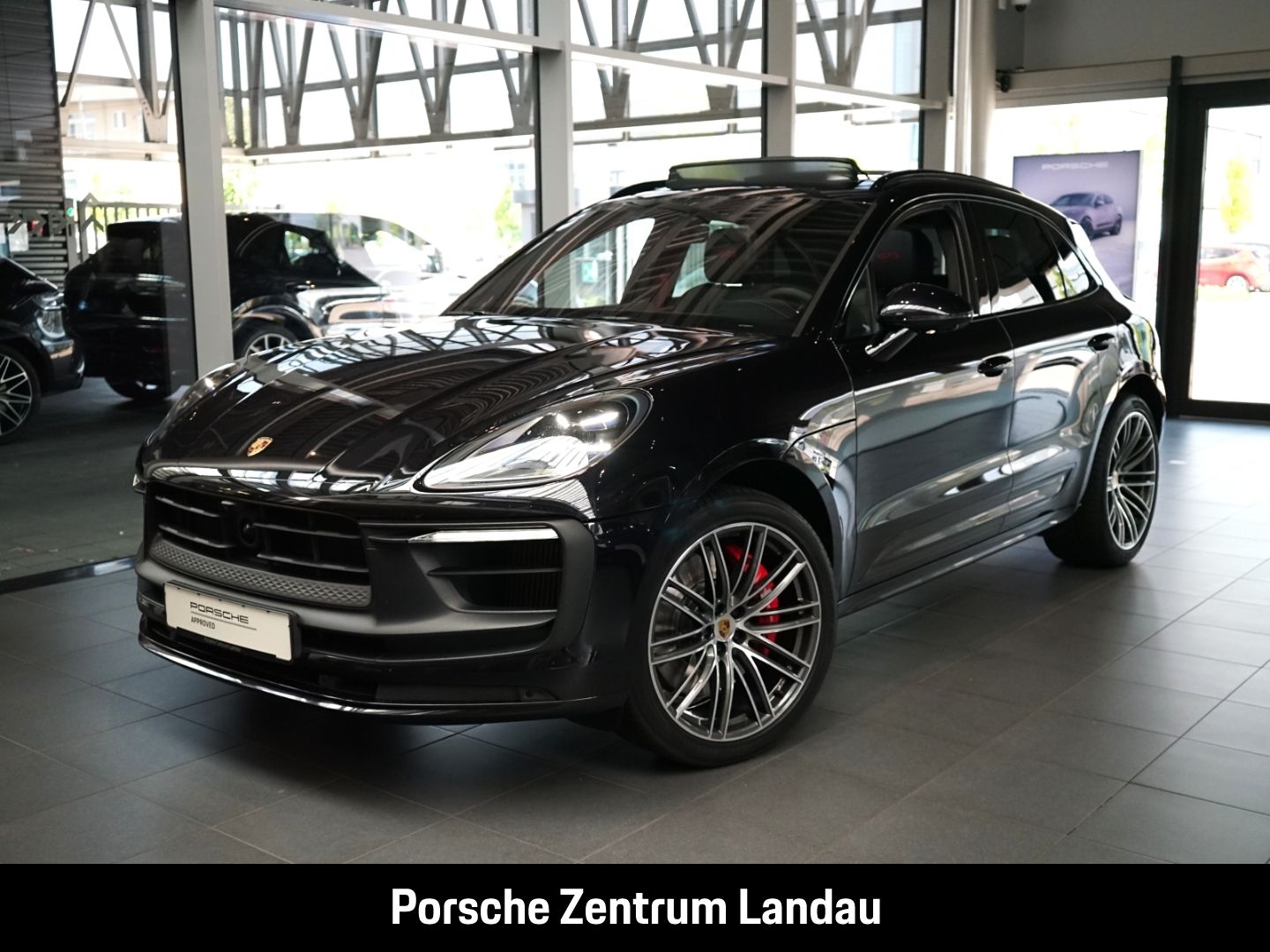 Porsche Macan GTS BOSE Sportabgasanlage Panoramadach LED
