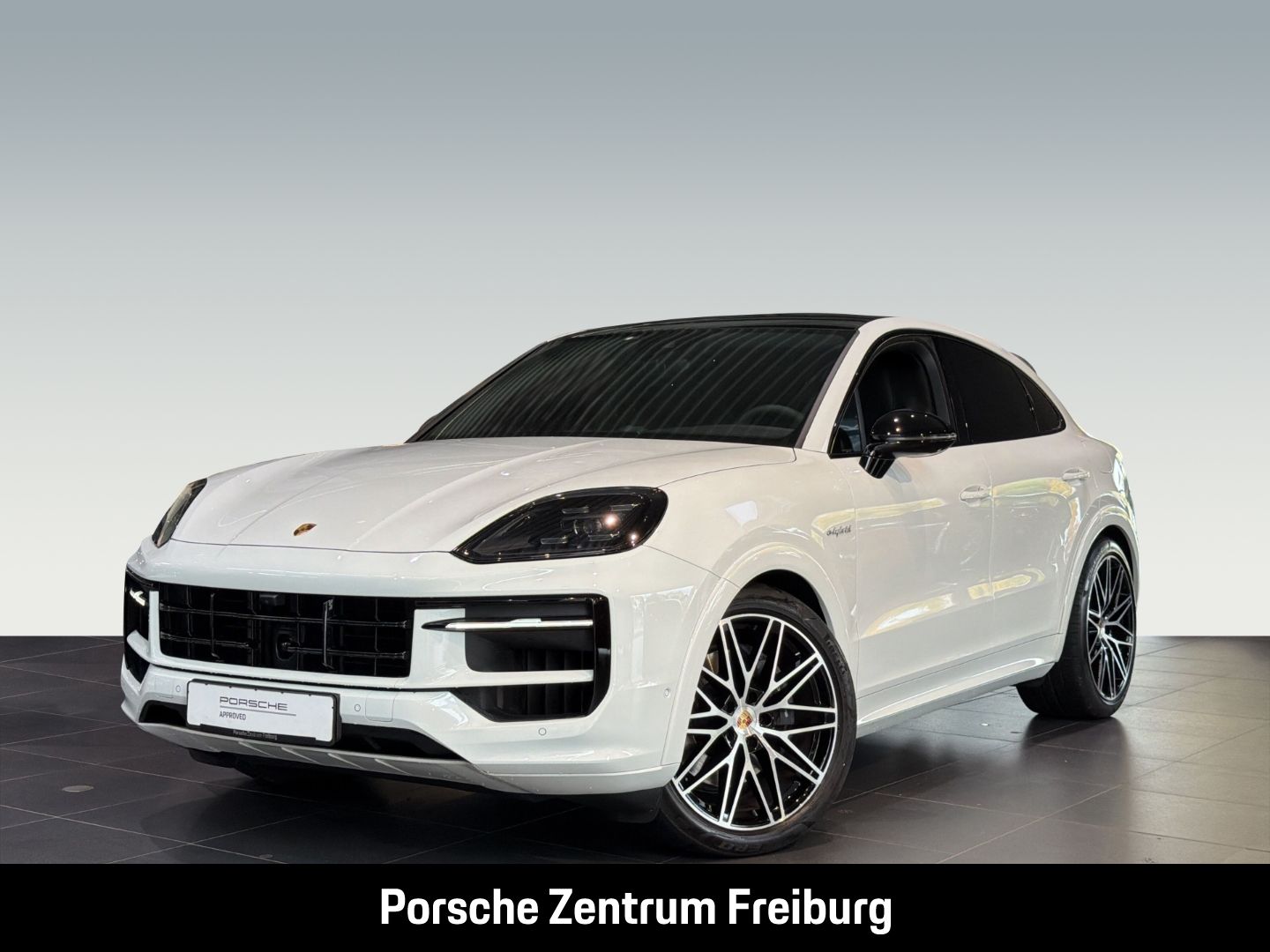 Porsche Cayenne E-Hybrid Coupe Sportabgas Surround-View