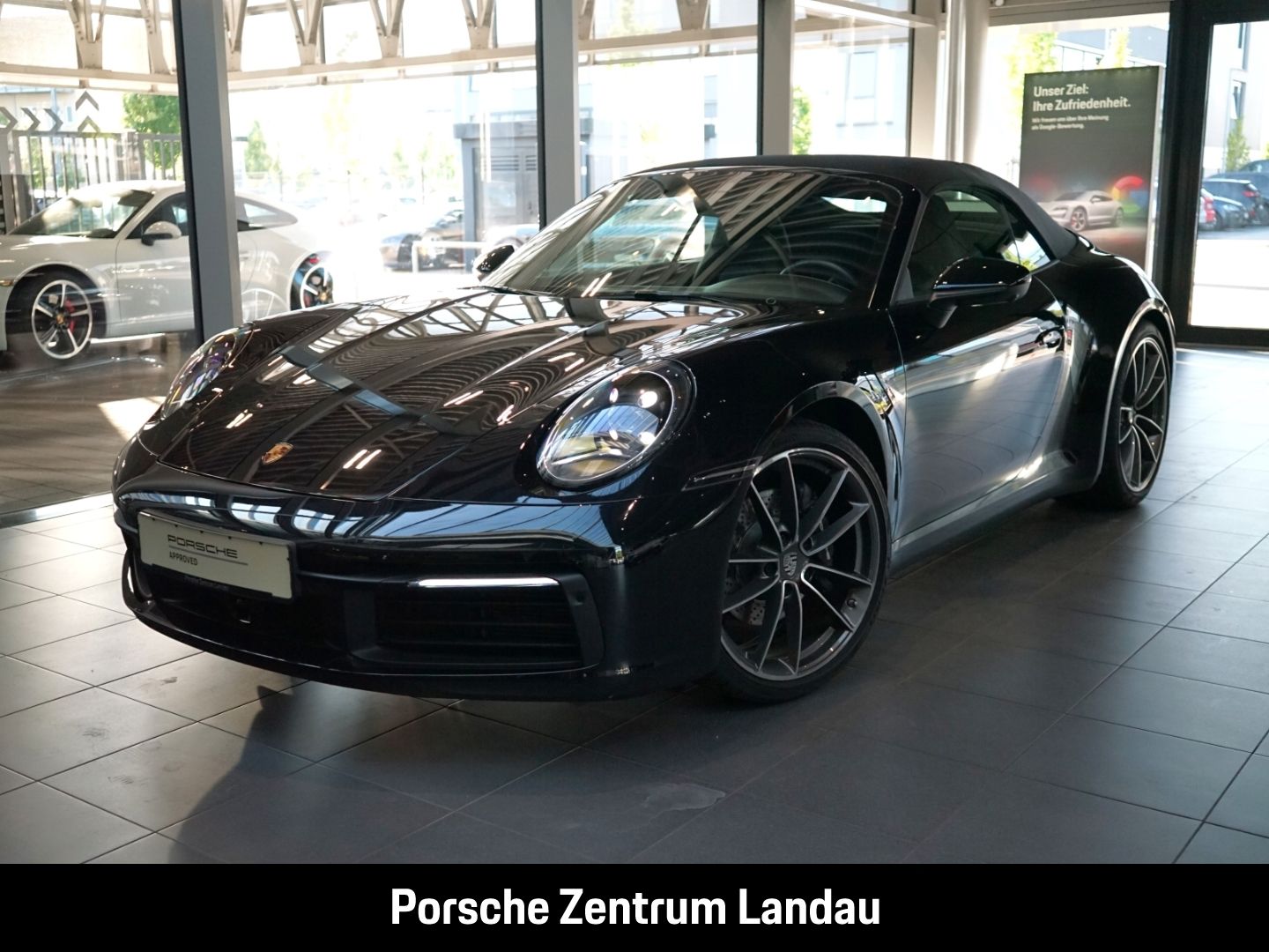 Porsche 992 911 Carrera Cabriolet BOSE Surround-View