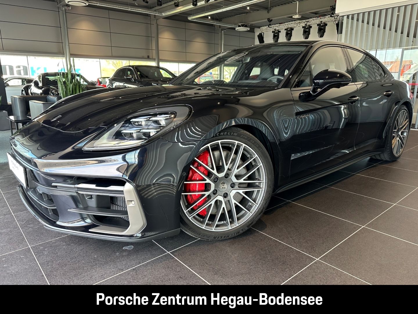 Porsche Panamera Turbo E-Hybrid/Active Ride/Sportabgasan
