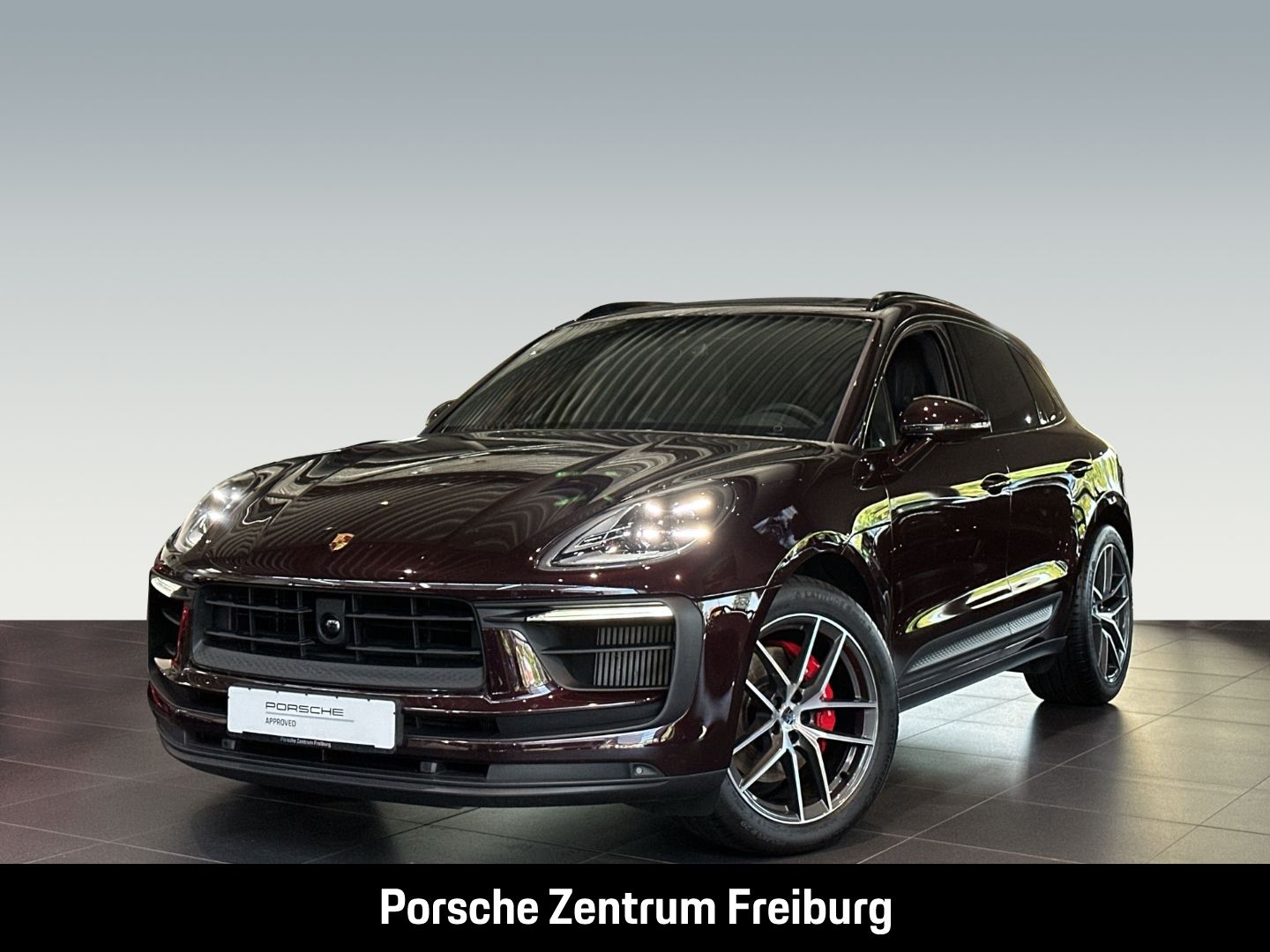 Porsche Macan S Sportabgasanlage Panorama Luftfederung