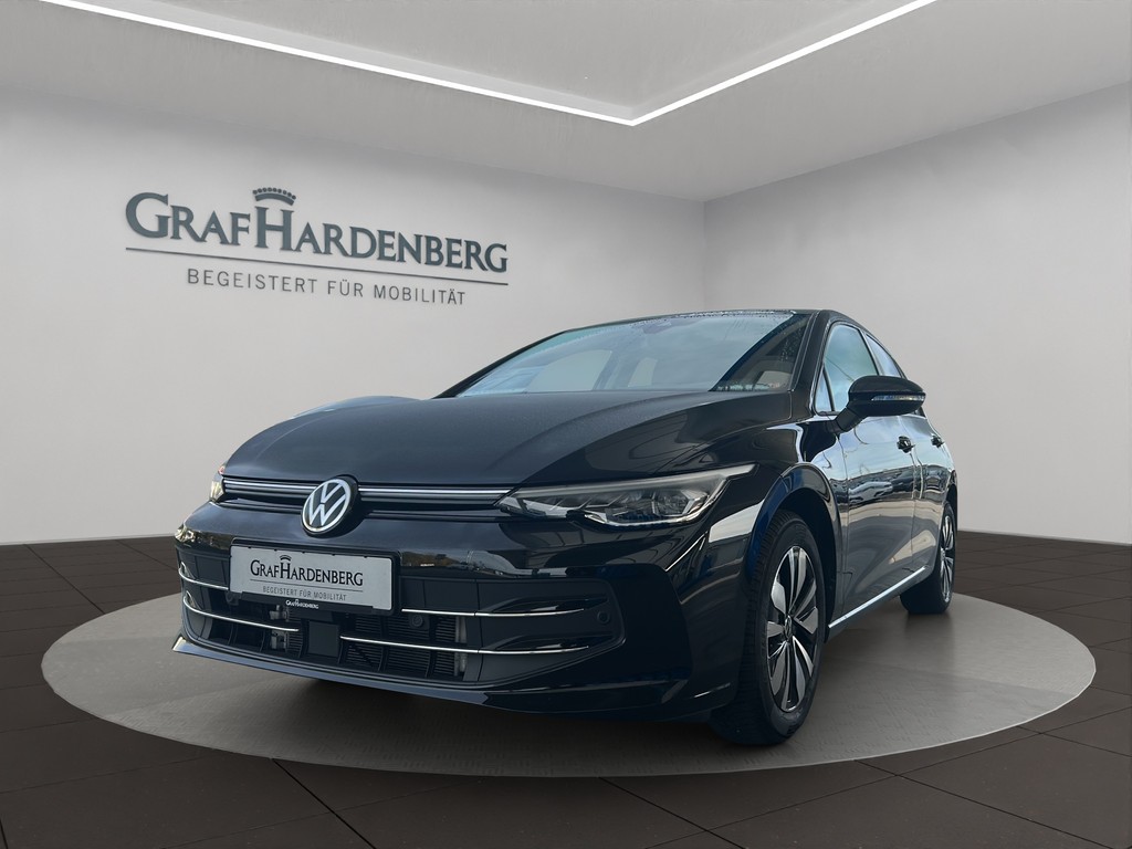 Volkswagen Golf VIII Lim. 1.5 TSI Goal AHK ACC PDC