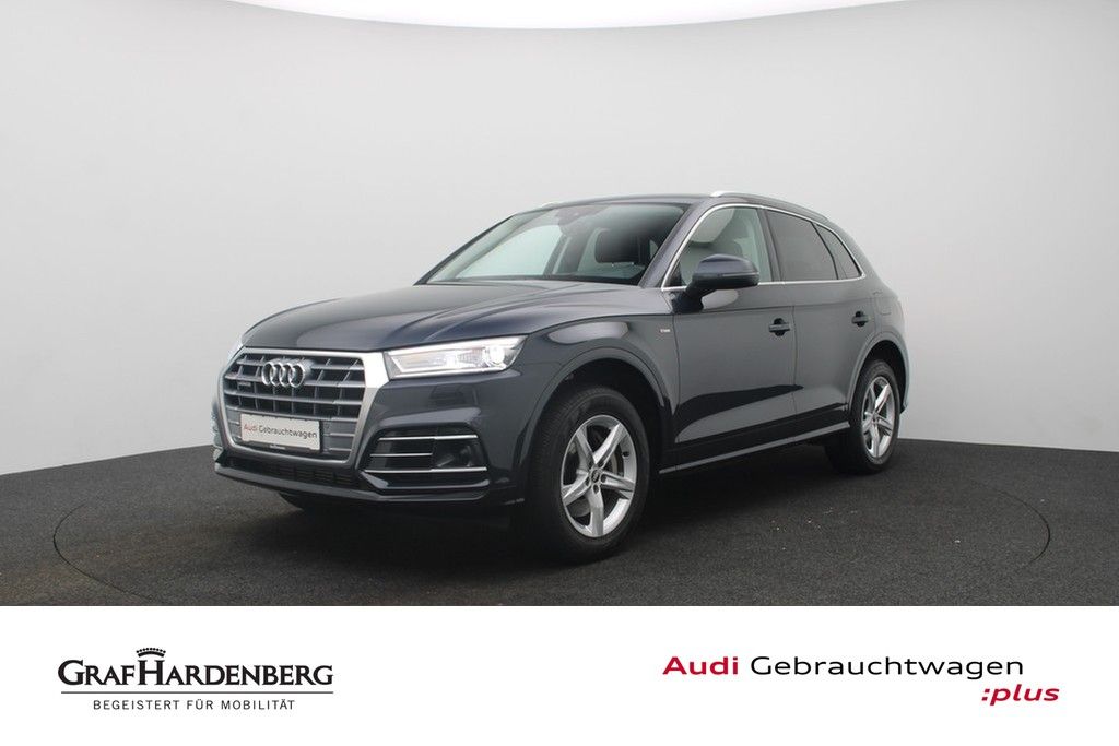 Audi Q5 50 TFSI e quattro . Xenon Navi AHK HuD