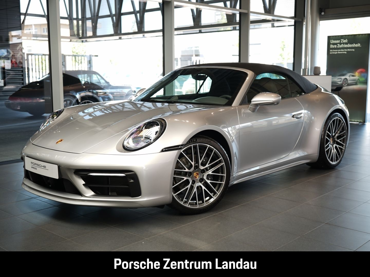 Porsche 992 911 Carrera Cabrio InnoDrive Sportabgas