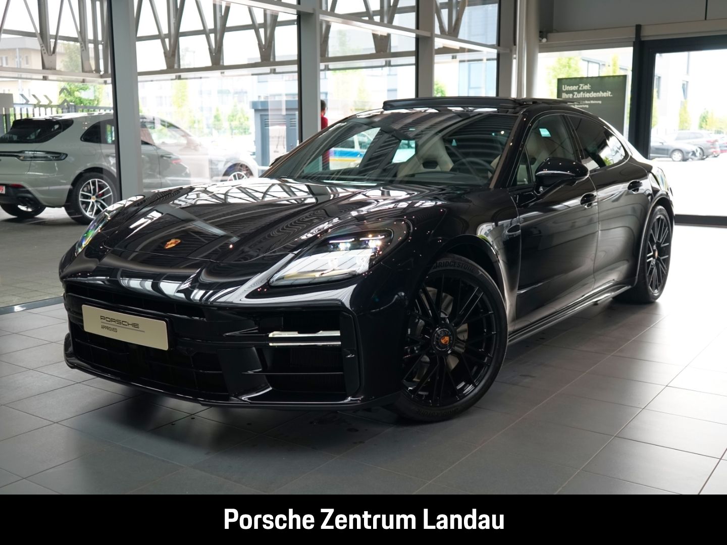 Porsche Panamera GTS Burmester Sport-Chrono Sportabgas