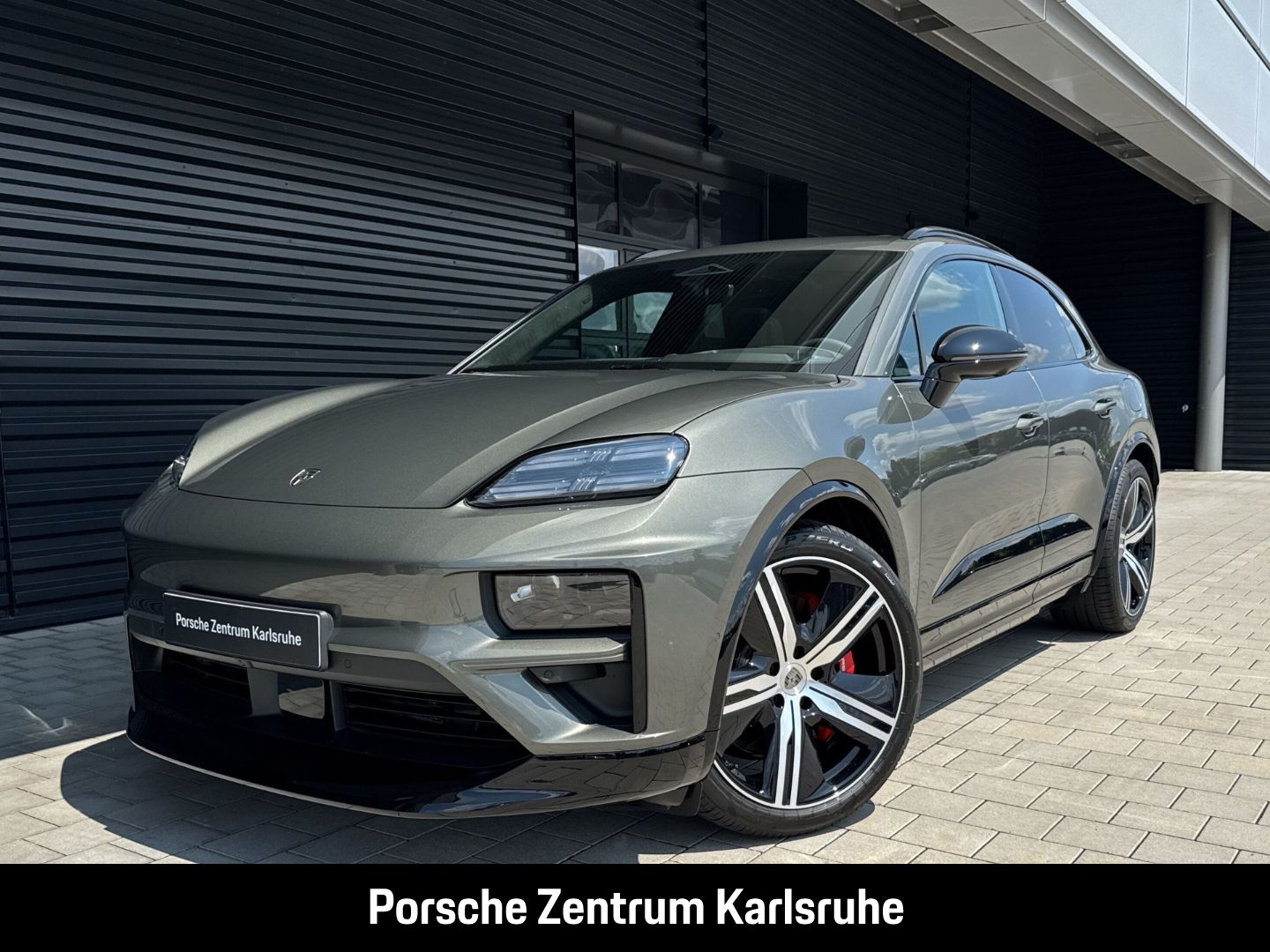 Porsche Macan Turbo BOSE Luftfederung LED-Matrix