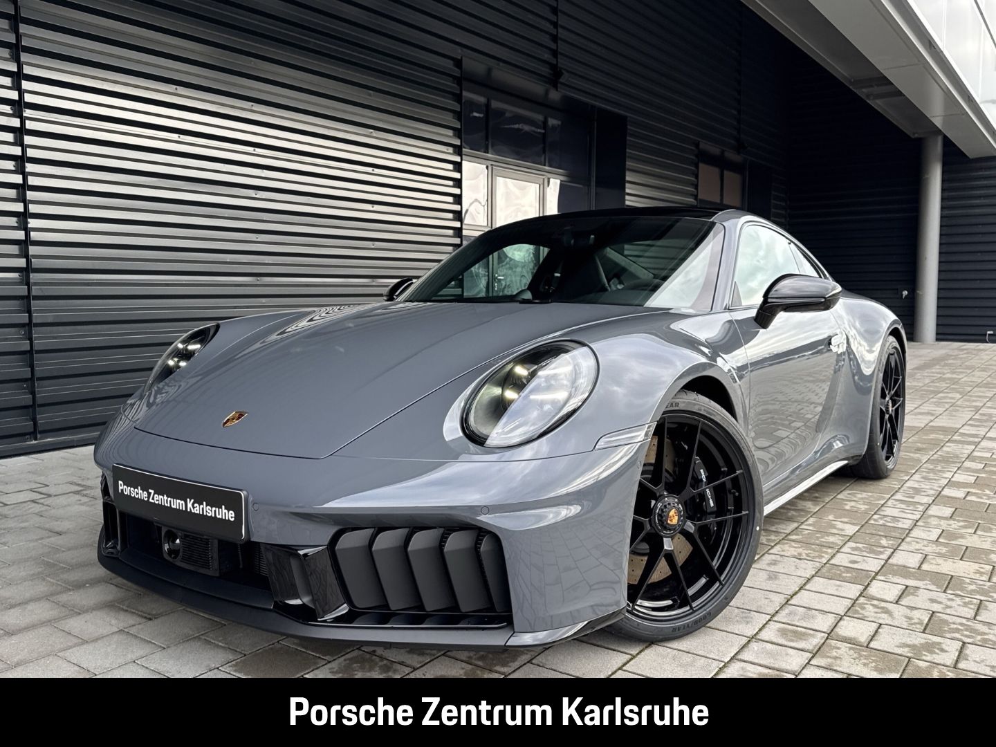 Porsche 992 911 Carrera 4 GTS BOSE InnoDrive LED-Matrix