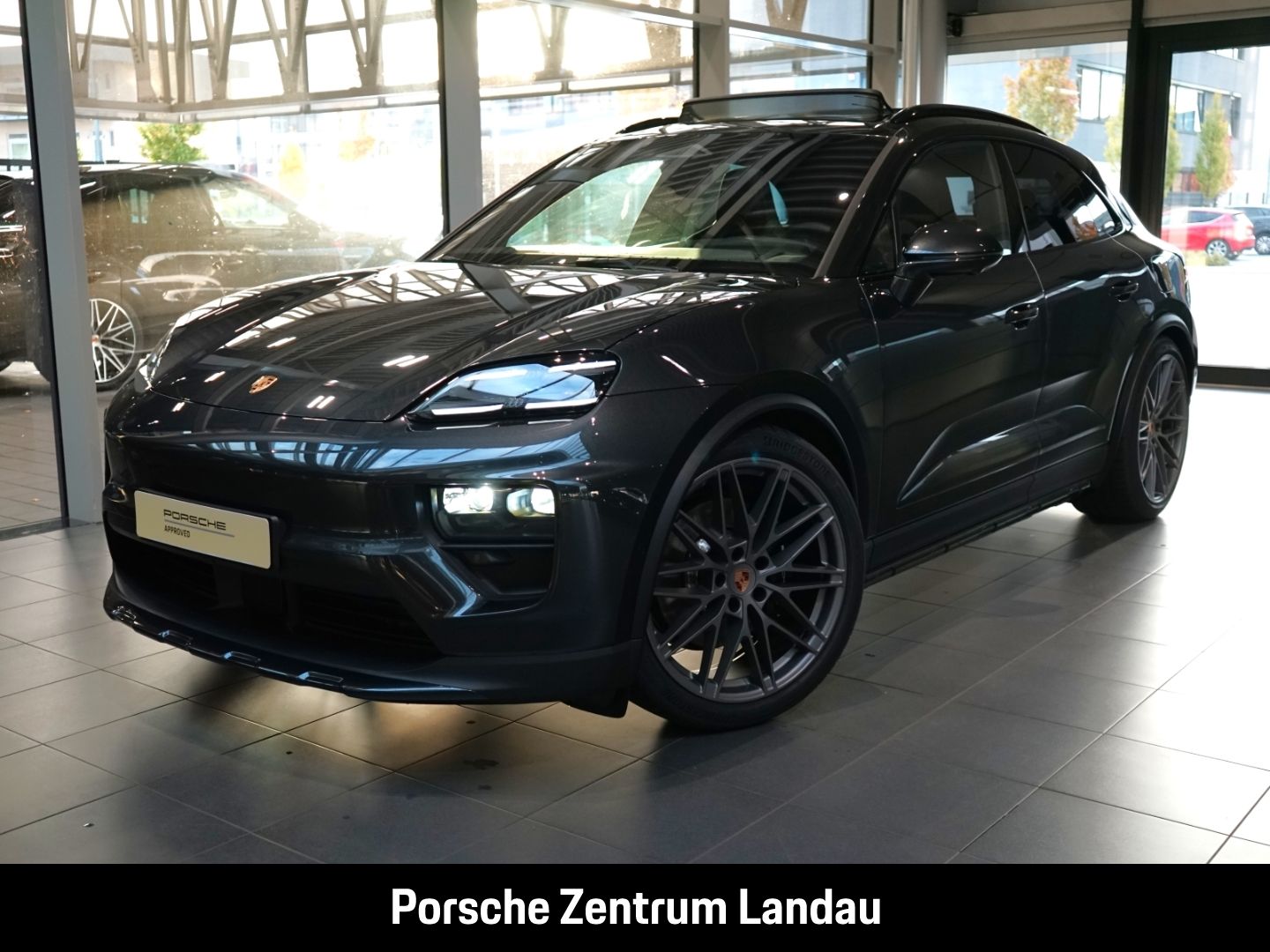 Porsche Macan 4S Burmester HA-Lenkung InnoDrive Head-Up