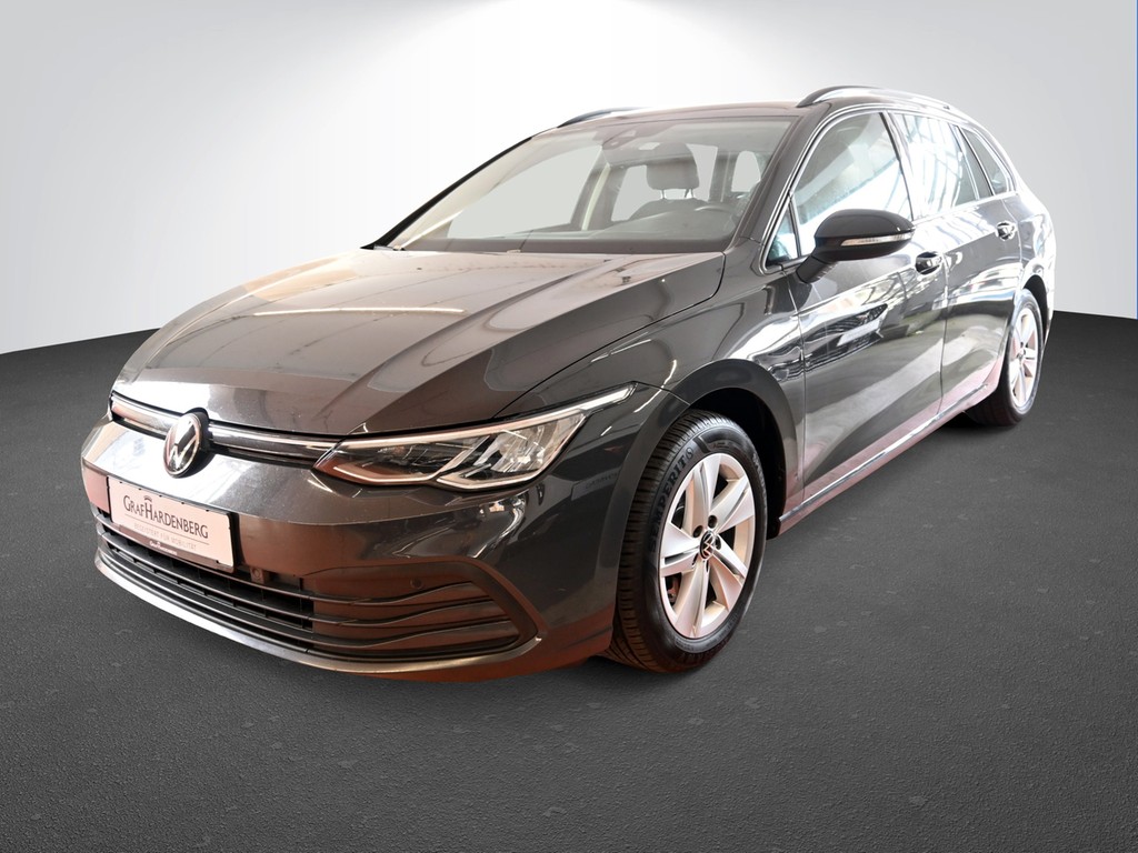 Volkswagen Golf VIII Var 2.0 TDI Automatik Life SzHzg PDC LED