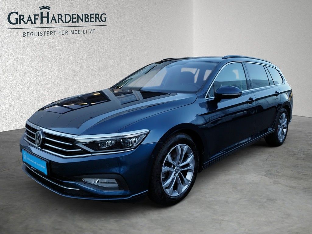 Volkswagen Passat Variant 2.0 TSI DSG R-Line AHK IQ.LIGHT