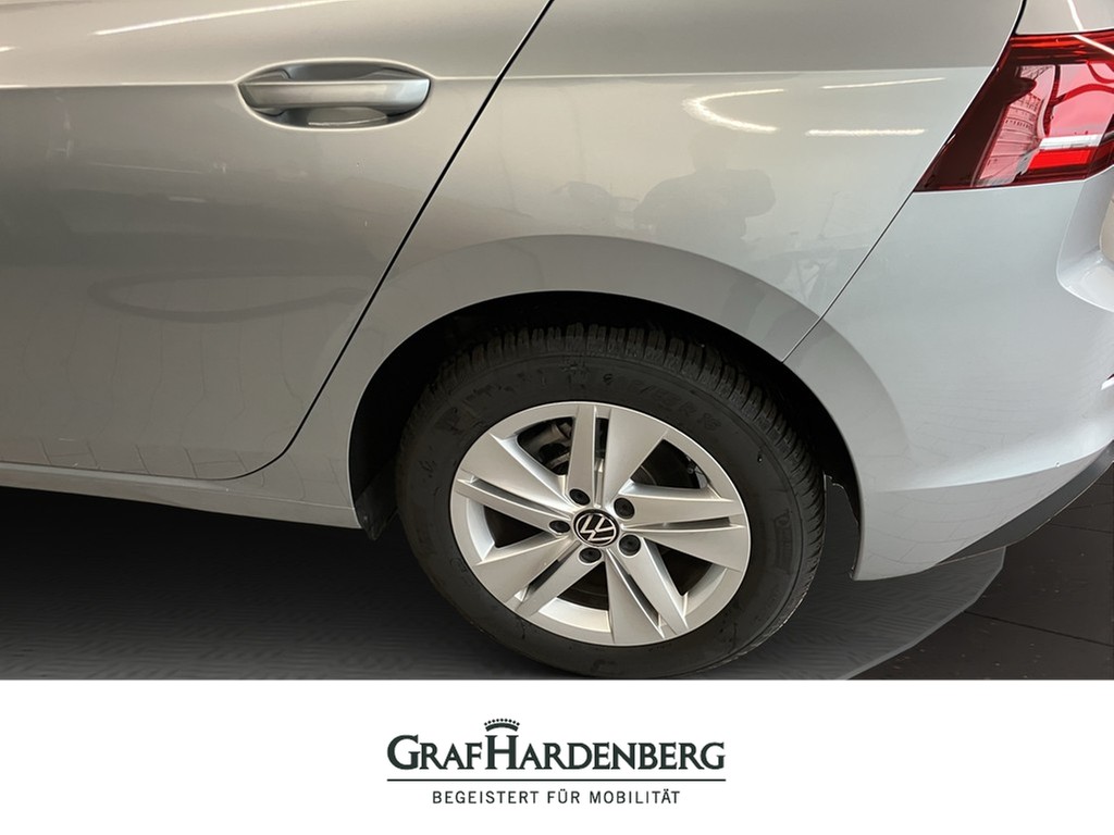 Volkswagen Golf VIII 2.0 TDI App-Connect