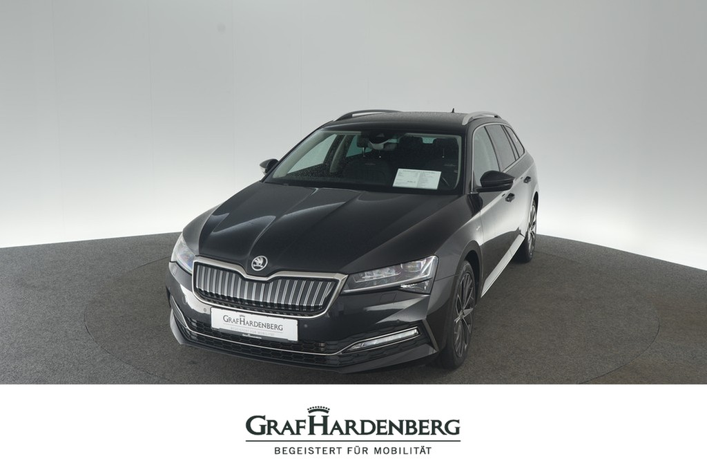 Skoda Superb Combi 1.4 TSI iV L&K AHK Navi Matrix