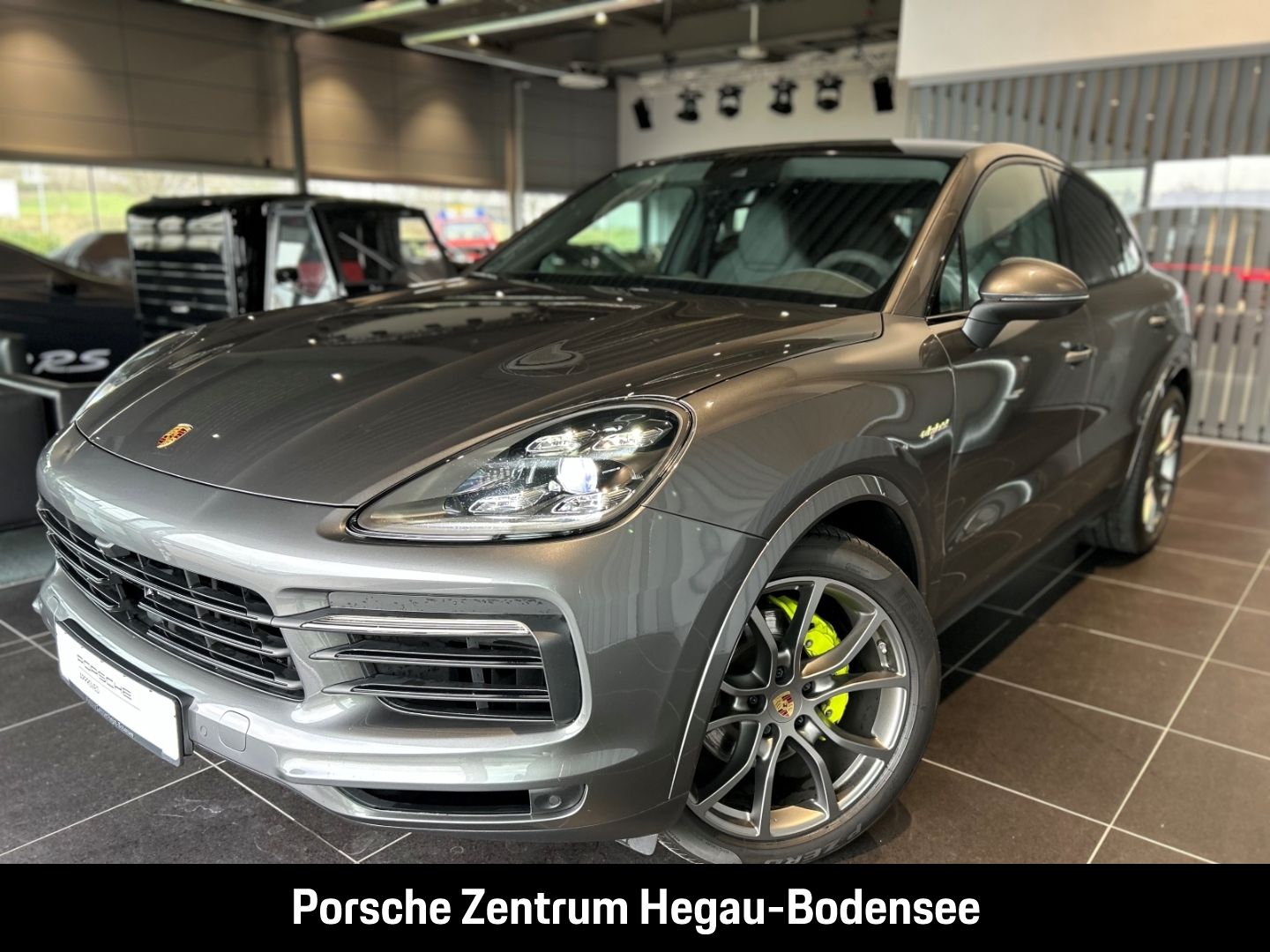 Porsche Cayenne E-Hybrid Coupe Luftfederung/Sportabgas/1