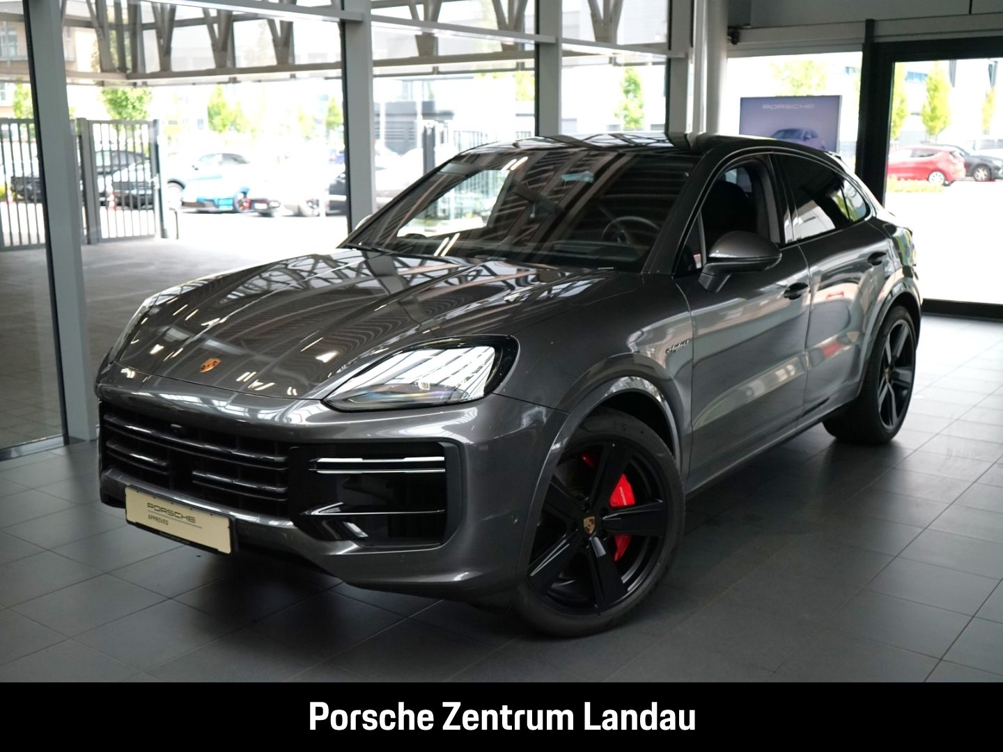 Porsche Cayenne Turbo E-Hybrid Coupe Burmester Head-Up