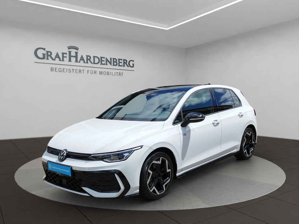 Volkswagen Golf VIII 1.5 eTSI DSG R line ACC LED Kamera