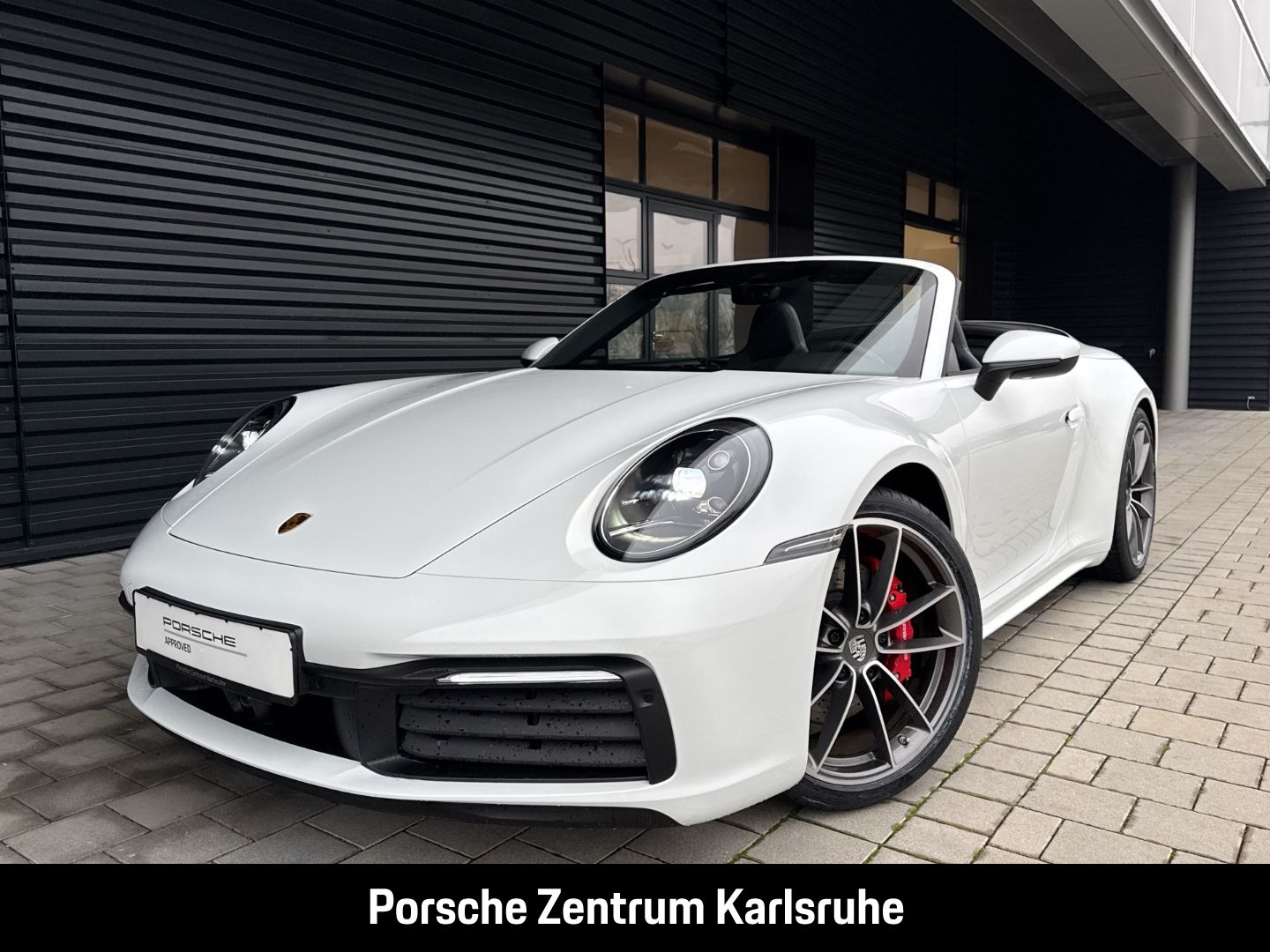 Porsche 992 911 Carrera 4S Cabriolet Sportabgas BOSE
