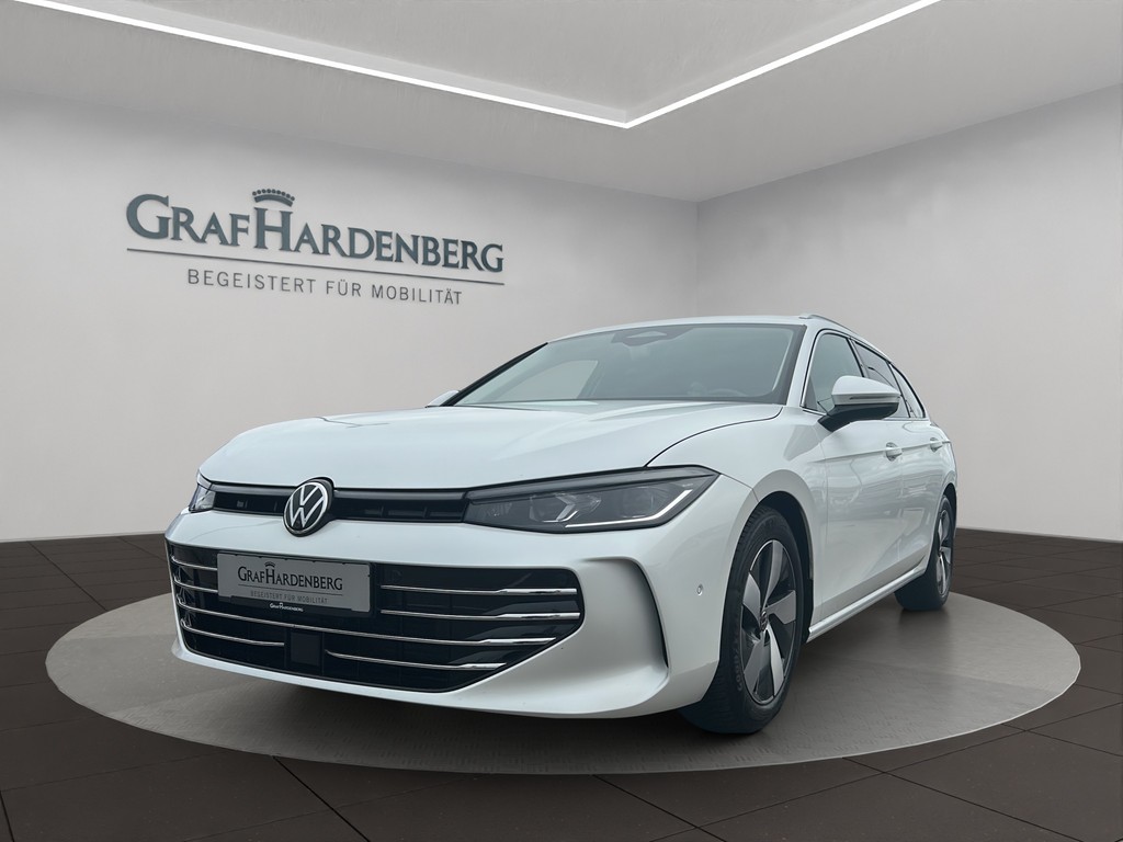 Volkswagen Passat 2.0 TDI DSG Elegance AHK RFK ACC NAVI