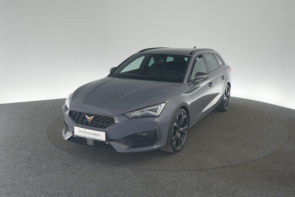 Seat Leon ST 2.0TSI 4Drive DSG Navi Parklenkassistent