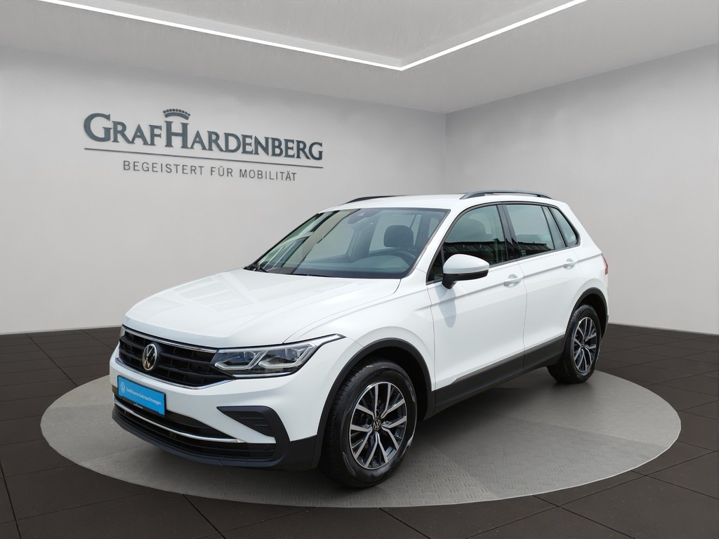 Volkswagen Tiguan 2.0 TDI DSG Life Matrix LED ACC AHK