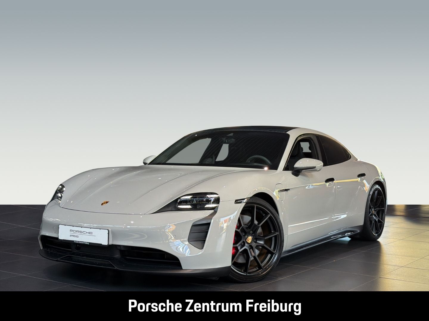 Porsche Taycan GTS InnoDrive Bose  21-Zoll Panorama