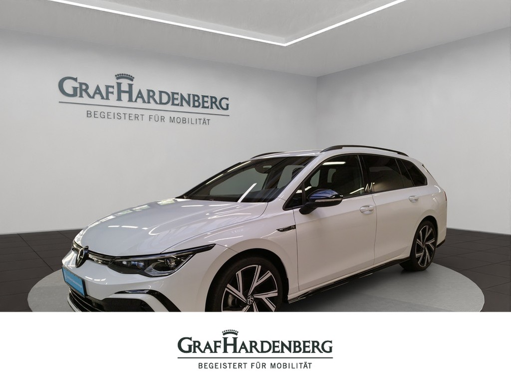 Volkswagen Golf VIII Variant 1.5 eTSI DSG R line ACC LED