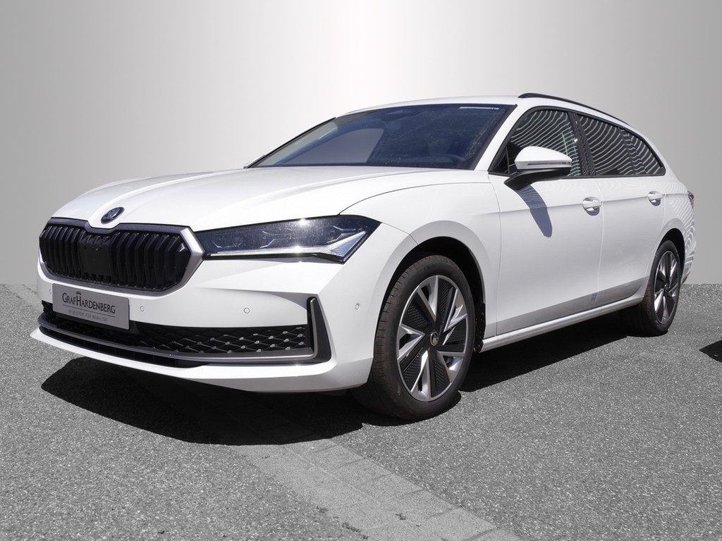 Skoda Superb Combi Selection 1.5 DSG L&S AHK