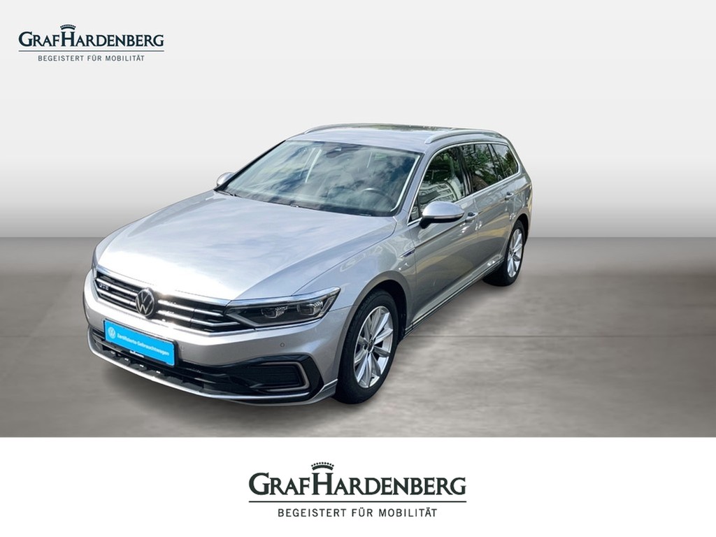 Volkswagen Passat Variant GTE DSG AHK ACC