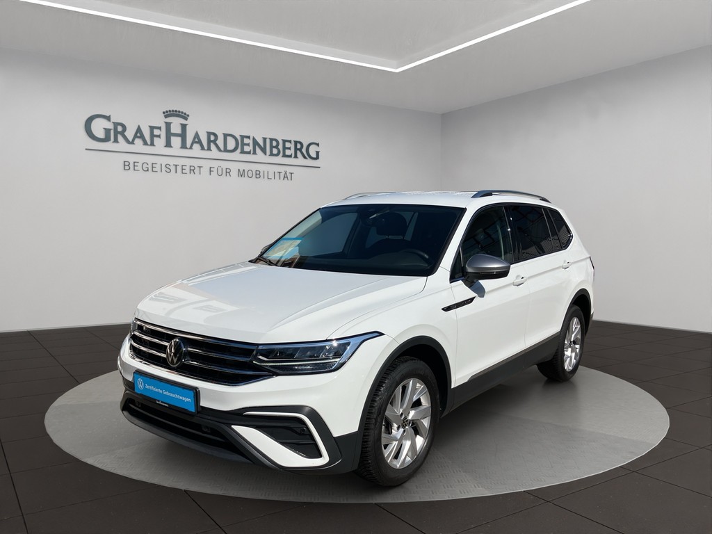 Volkswagen Tiguan Allspace Life 1.5 TSI DSG 7Sitze Navi AHK