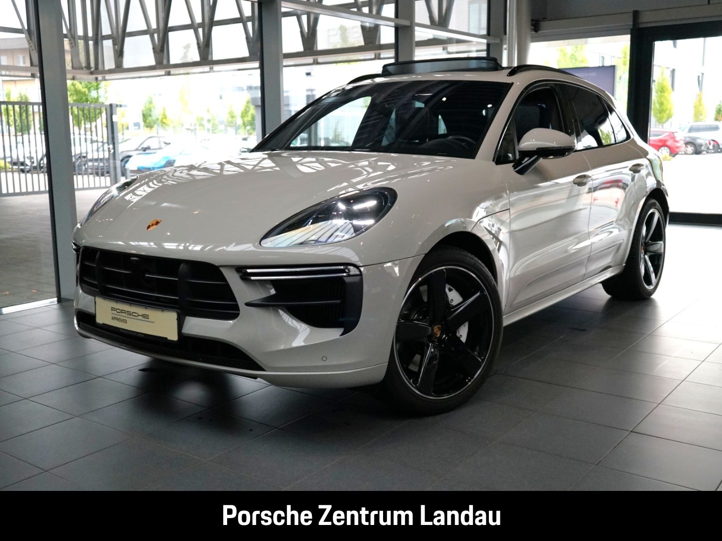 Porsche Macan Turbo Sportabgas Burmester Abstandstempoma