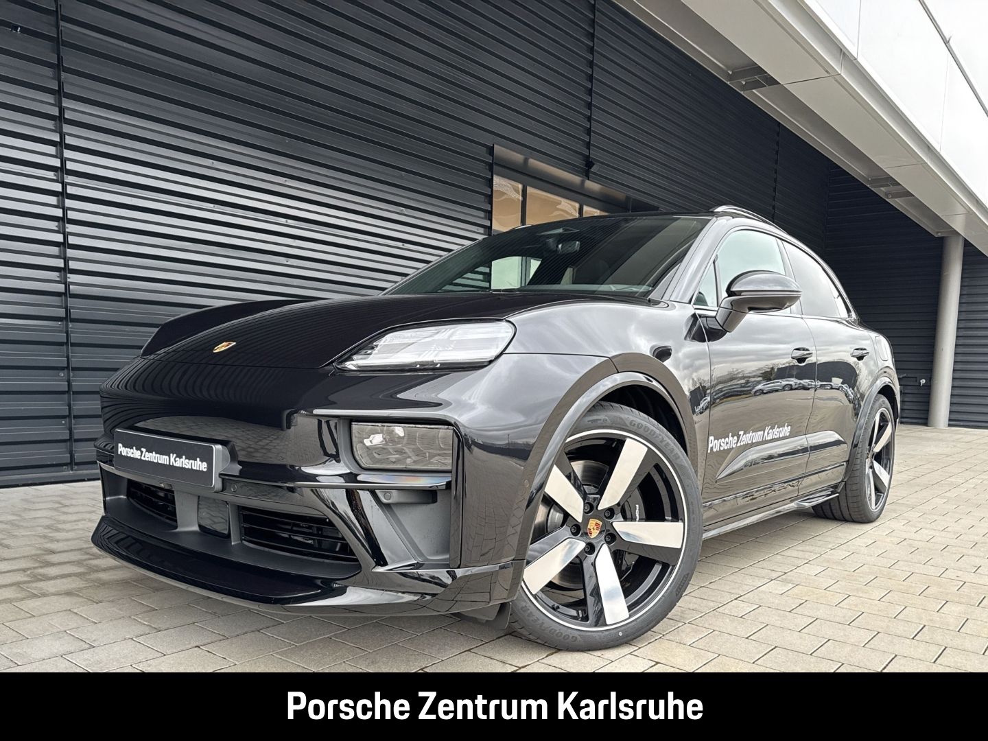 Porsche Macan GTS HA-Lenkung Head-Up Surround-View BOSE