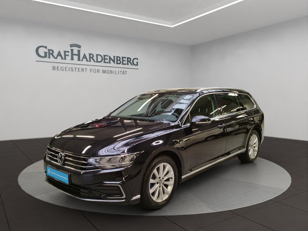 Volkswagen Passat Variant GTE DSG ACC App Connect