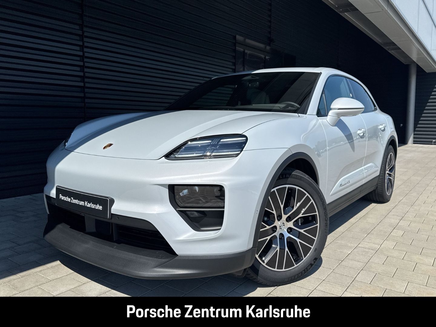 Porsche Macan 4S BOSE Panoramadach Rückfahrkamera LED