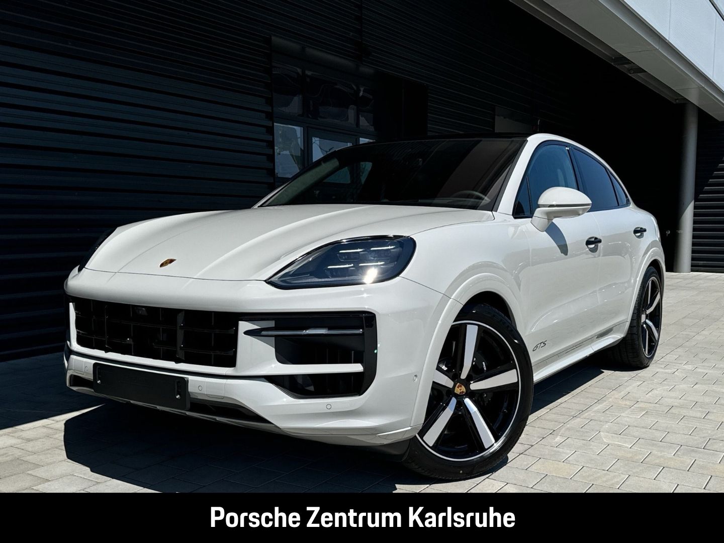 Porsche Cayenne GTS Coupe PDCC Head-Up HA-Lenkung StandH