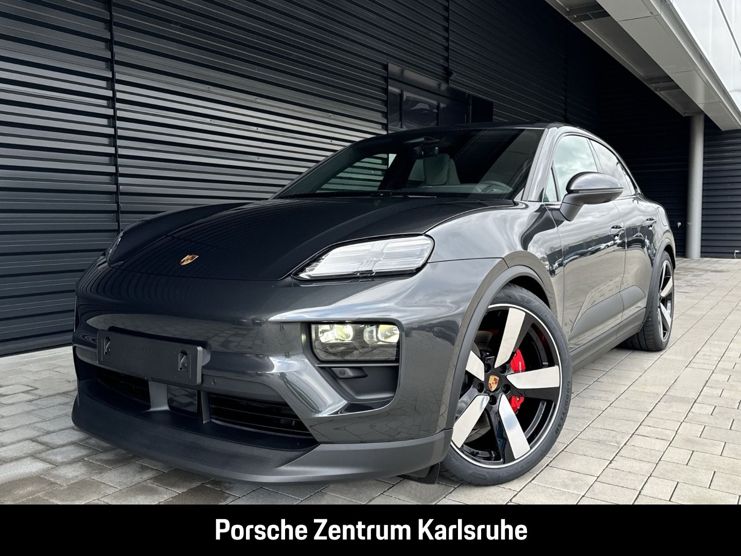 Porsche Macan 4S BOSE InnoDrive Surround-View Panoramada