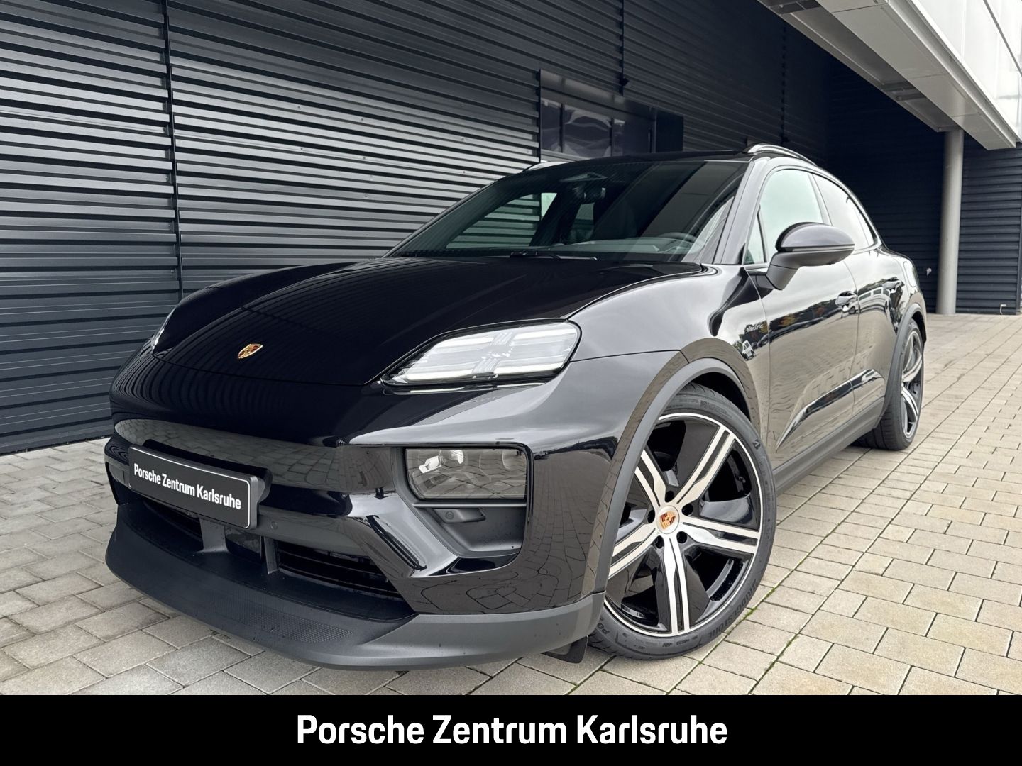 Porsche Macan 4 InnoDrive Head-Up BOSE Luftfederung LED