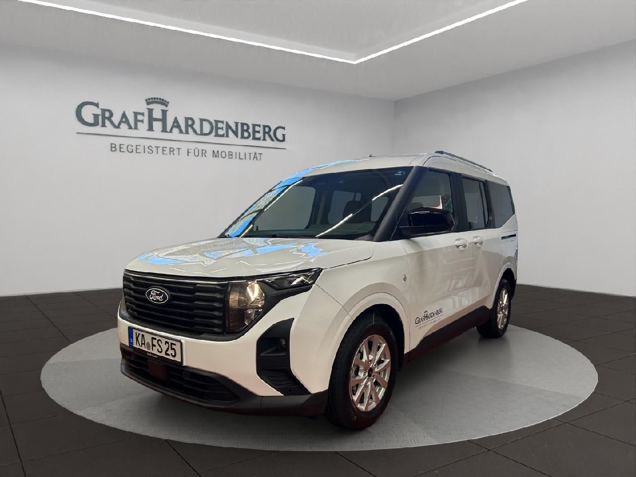 Ford Tourneo Courier Titanium